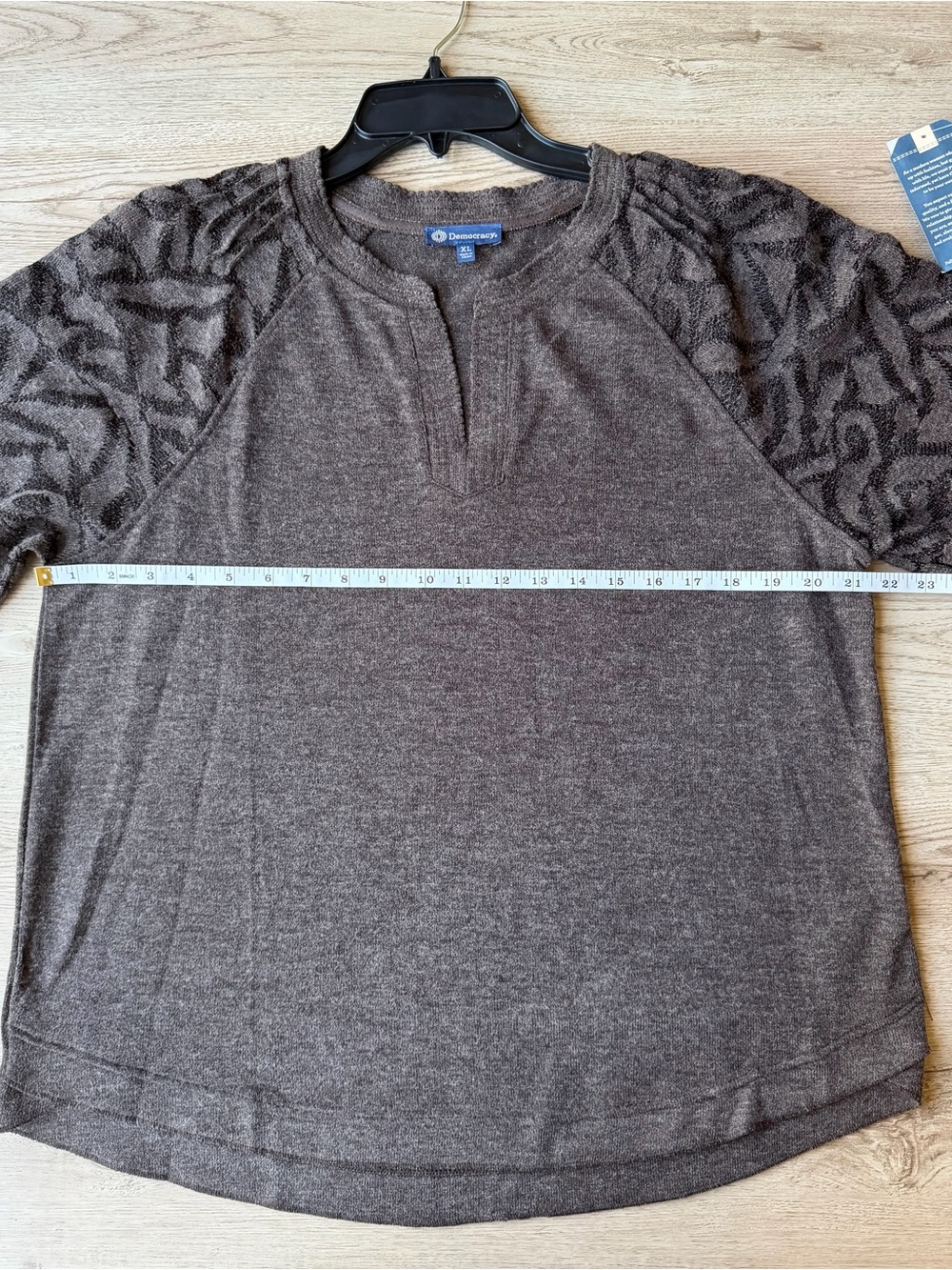 Democracy XL Heather Espresso Mixed Media Lace Sleeve Top NWT - Picture 13 of 16